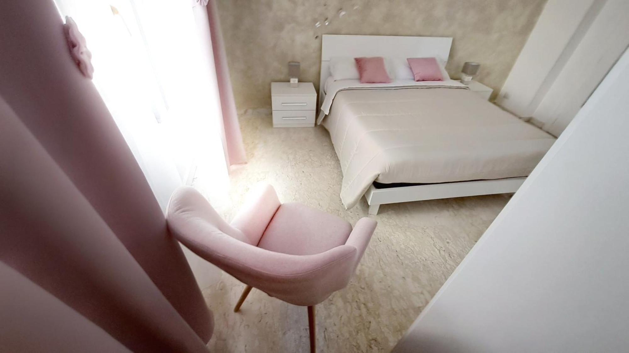 Bema - Charme E Relax A Due Passi Dal Vaticano Lejlighed *